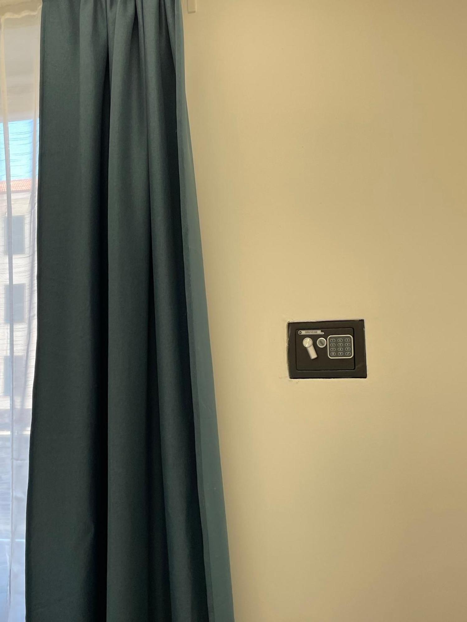 La Corte Dei Desideri La Spezia Luaran gambar